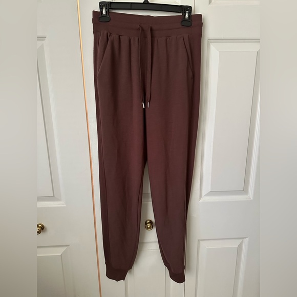 Activewear set - Picture 8 of 9